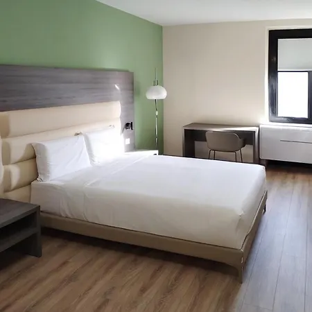 Janus Hotel 4*