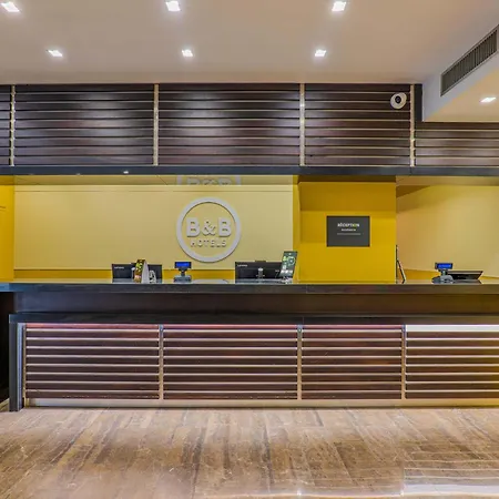 Janus Hotel