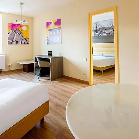 Hotel Janus 4*